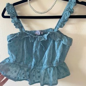 Medium boho crop top🦋